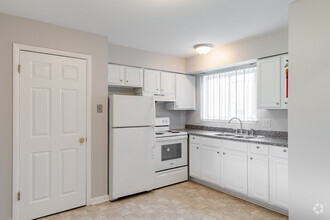 Interior Photo - Redstone Townhomes