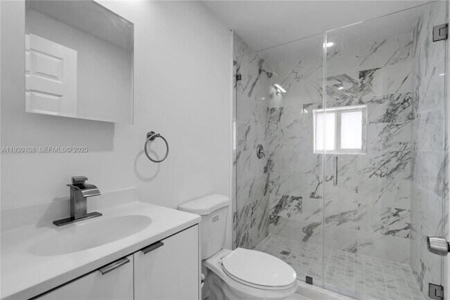 Building Photo - 21845 Goulds Ave