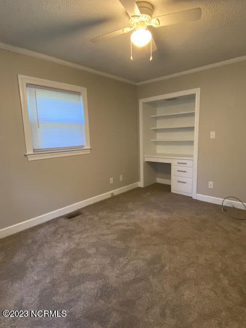 Building Photo - 1200 E 14th St