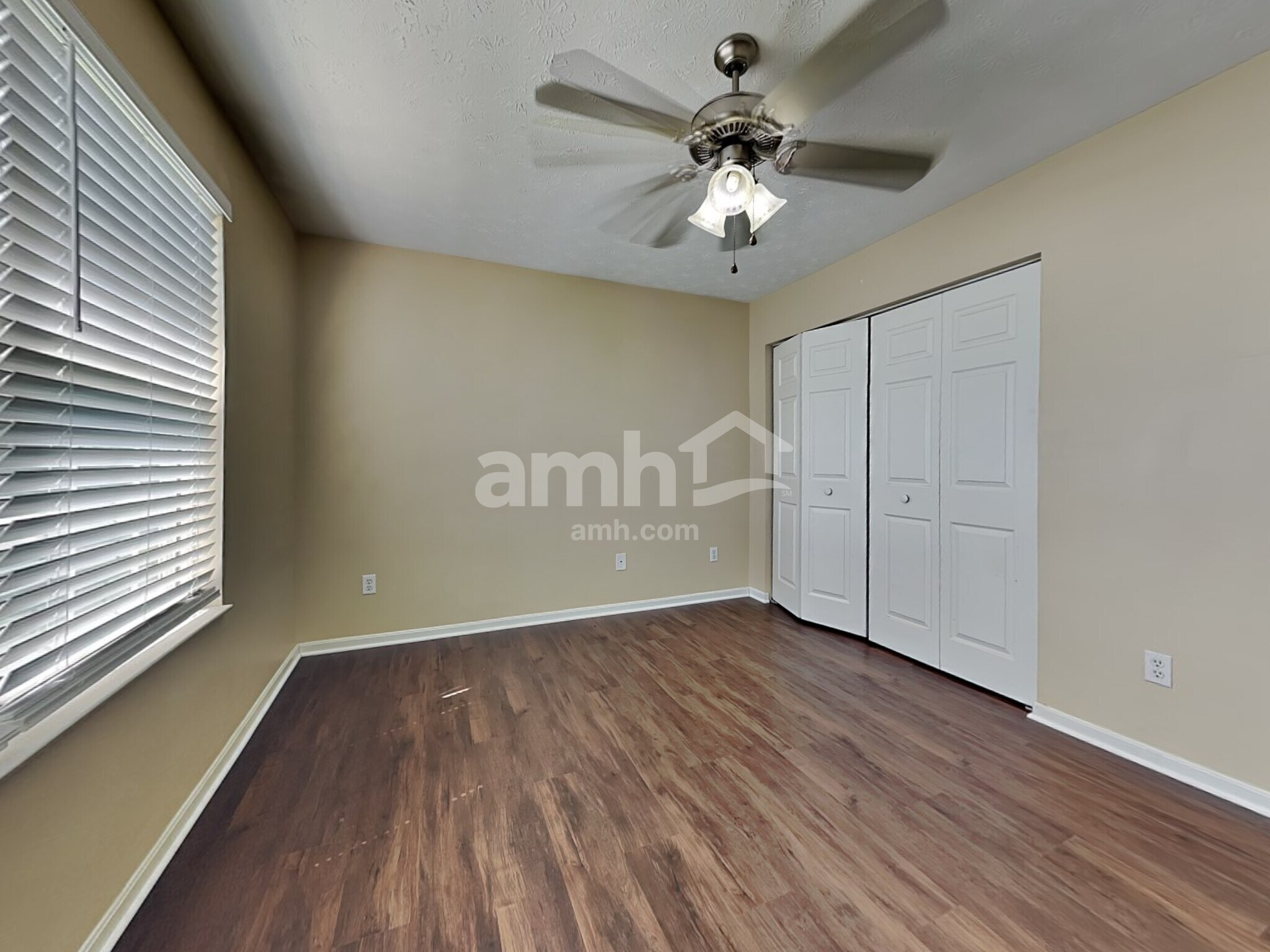 Building Photo - 2565 Chateaugay Ct