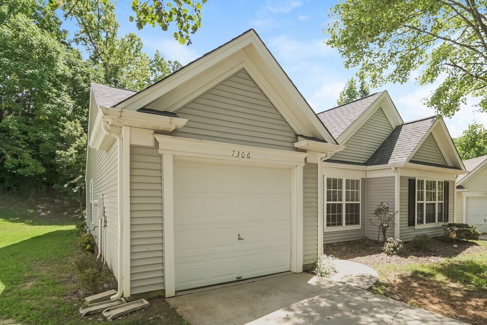 Building Photo - 7306 Balancing Rock Ct