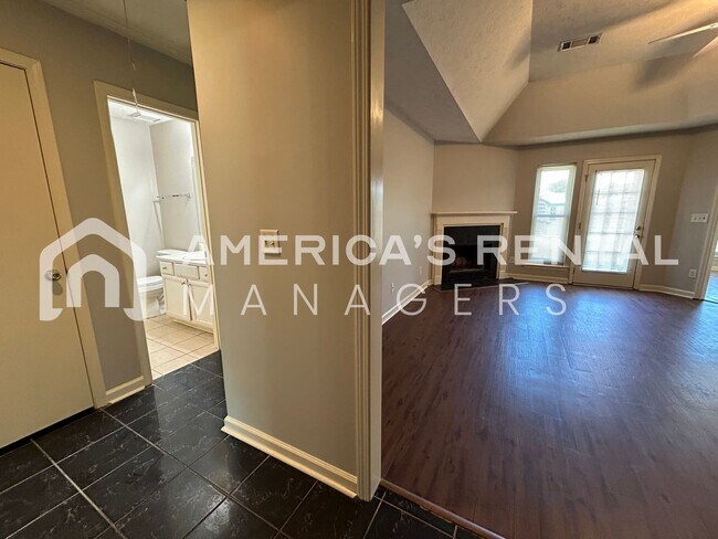 Building Photo - Home for rent in Montgomery!!! Available NOW!!!