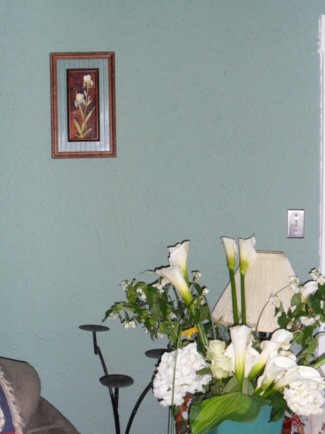 Building Photo - 807 S 17th St