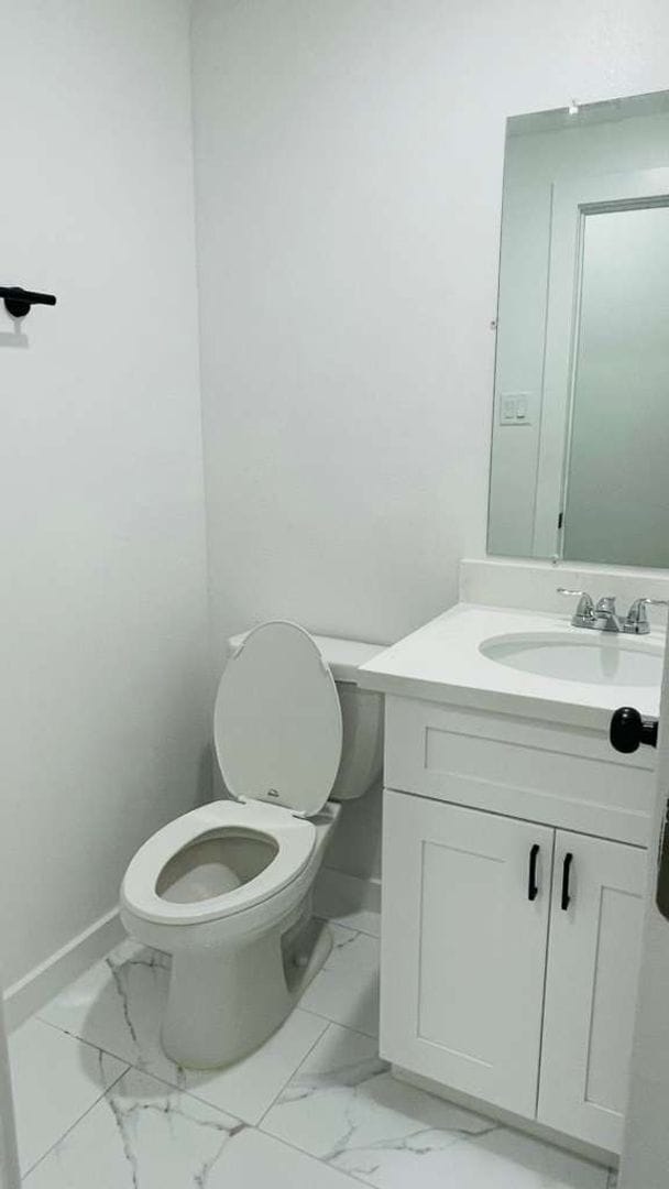 Building Photo - ? Brand-New Unit – 3 Bedrooms, 2.5 Bathroo...