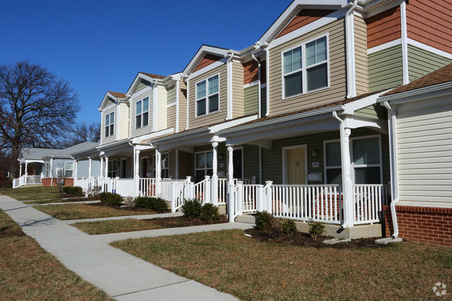 Building Photo - Penn Ridge