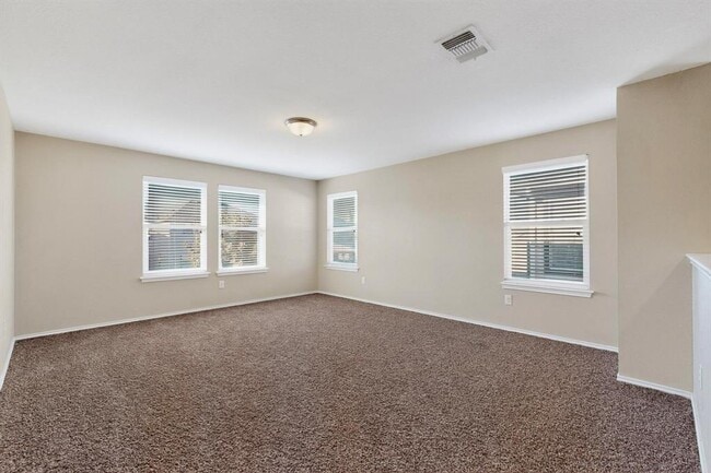 Building Photo - 11224 Dunlop Terrace