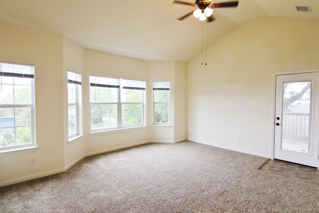 Building Photo - Large Deck off Living Room / Fridge Included /Located Between Gruene & Downtown New Braunfels /CISD