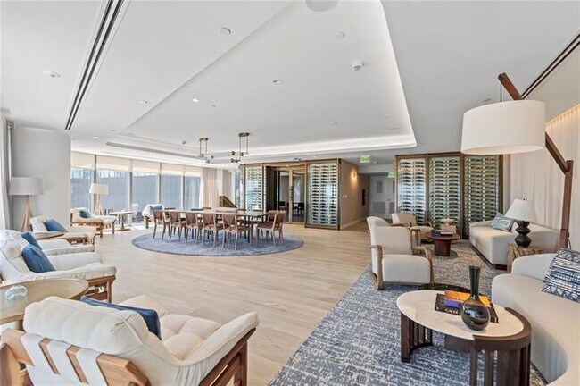 Building Photo - 1116 N Ocean Blvd