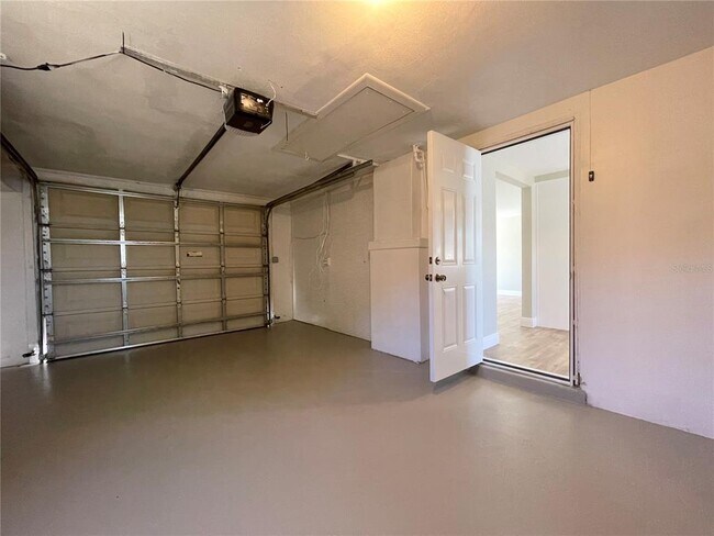Building Photo - 7553 Cumber Dr