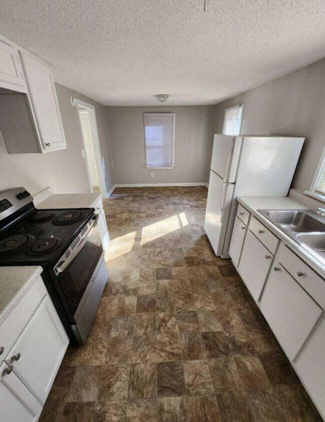 Building Photo - 3bd/1ba single-level home near downtown Columbia