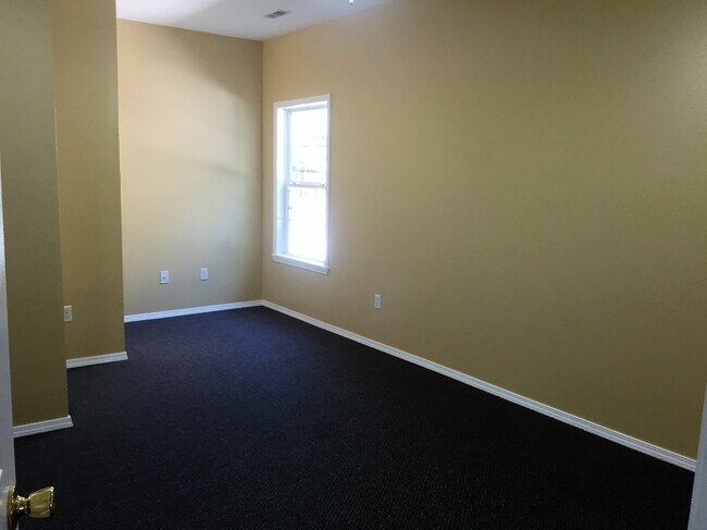 3 BRS - 1407 Acacia Club Rd
