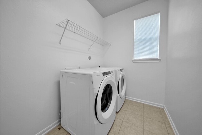 Building Photo - 17247 Mitchell Pass Ln