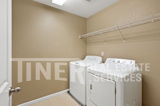 Building Photo - 2345 Coffeeberry Rd