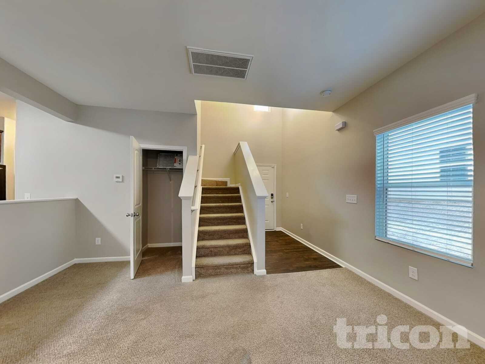 Building Photo - 115 Clove Hitch Dr