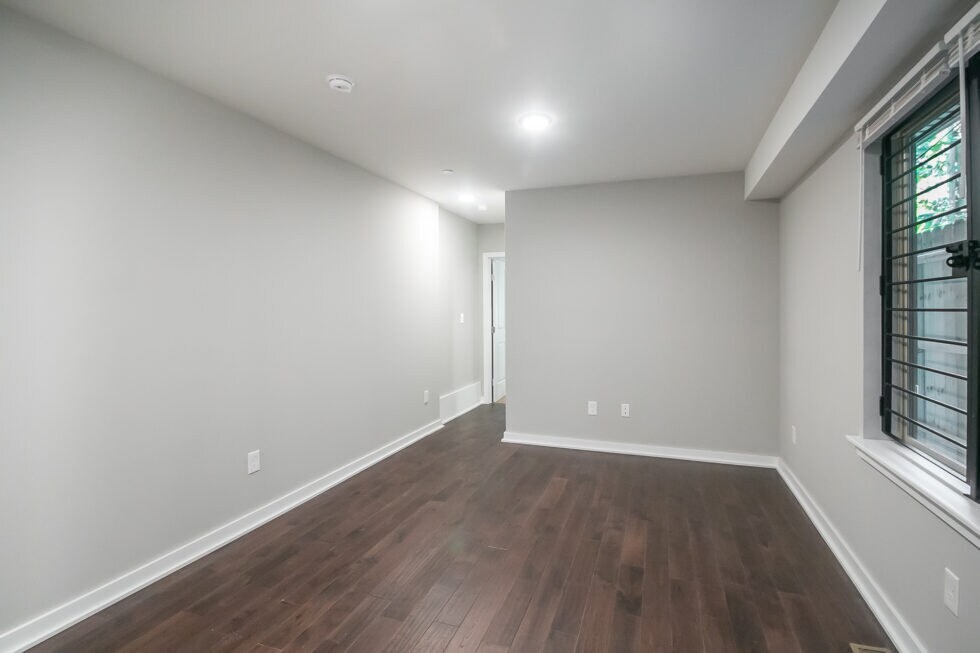 Building Photo - 1830 N Bouvier St