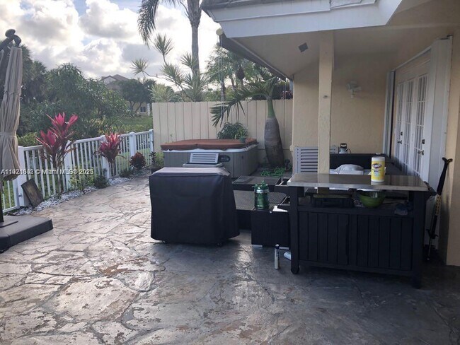 Building Photo - 9810 NW 47th Terrace