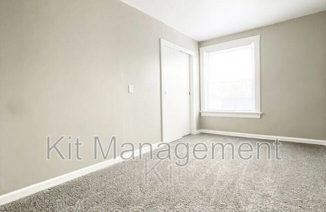 Building Photo - 2248 Broadway St