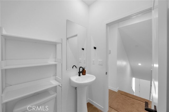 Building Photo - 32078 Paseo Vibrantre