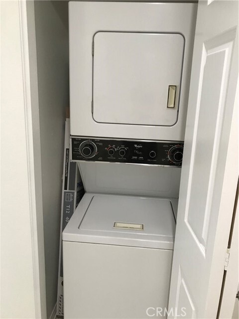 Building Photo - 210 Lille Ln