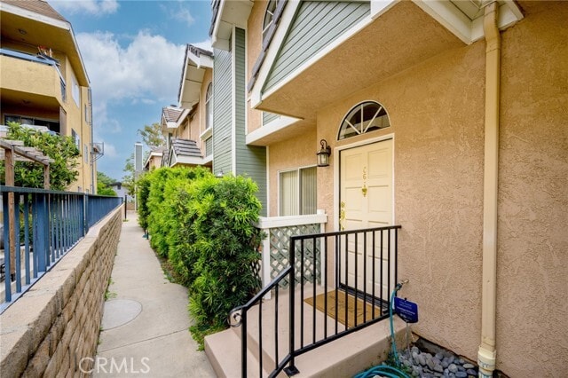 Building Photo - 8958 Burnet Ave