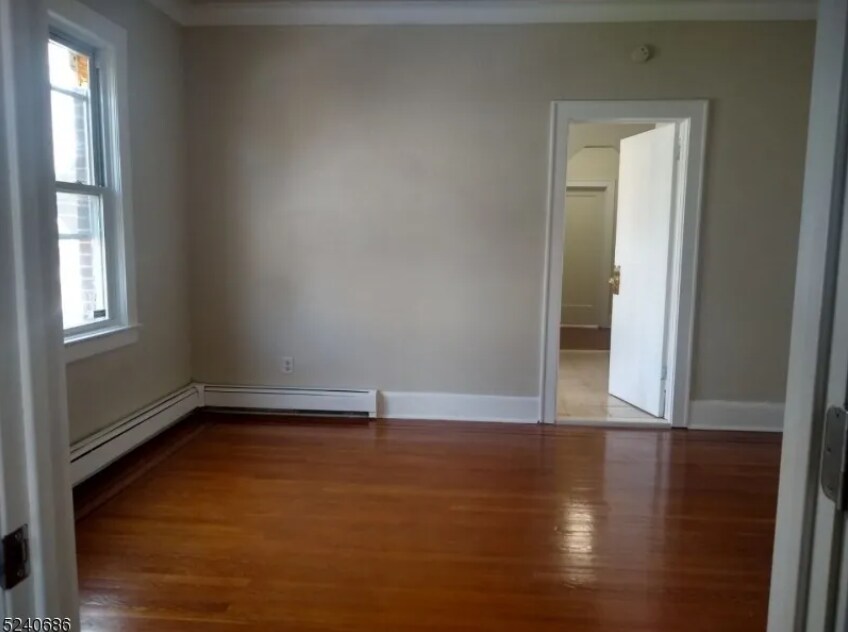 Building Photo - 326 Field Pl