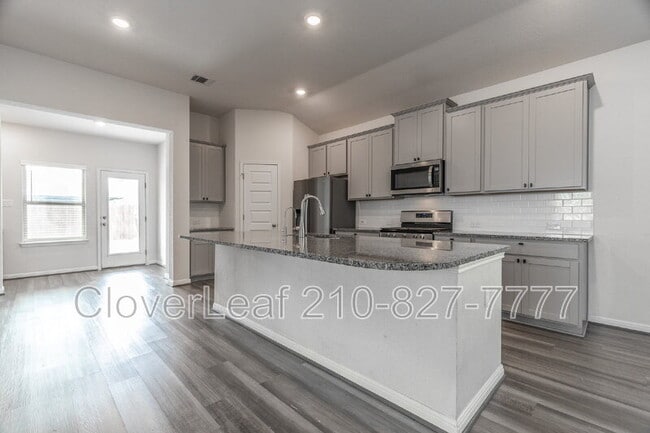 Building Photo - 12926 Mayowa St