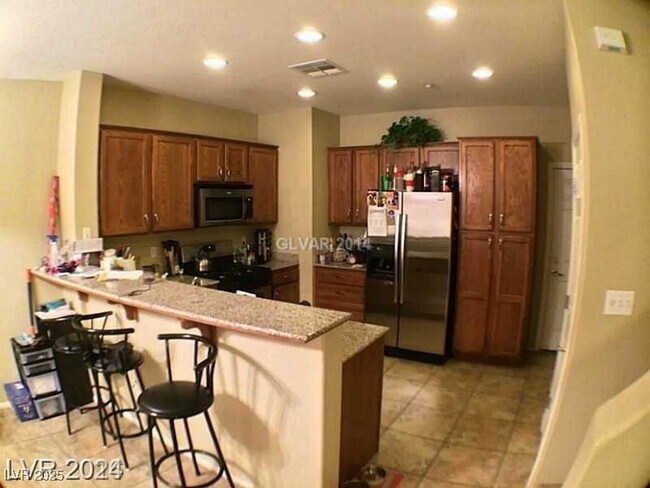 Building Photo - 1525 Spiced Wine Ave