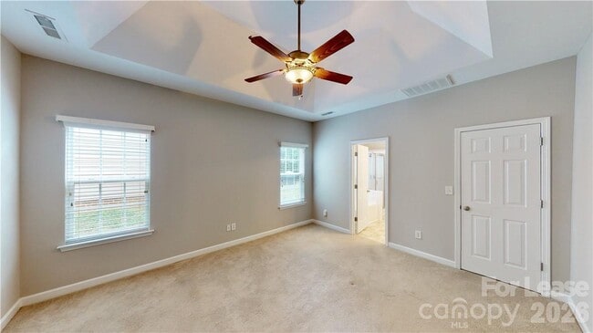 Building Photo - 8321 Suttonview Dr