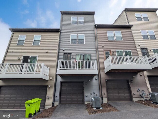 Building Photo - 3586 Stella Blue Dr