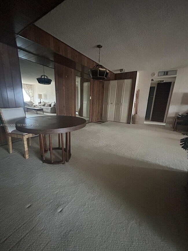 Building Photo - 251 174th St