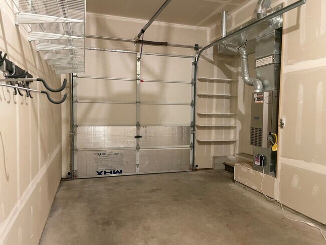 Building Photo - Beautiful 3 Bed 2.5 Bath Home in Redmond