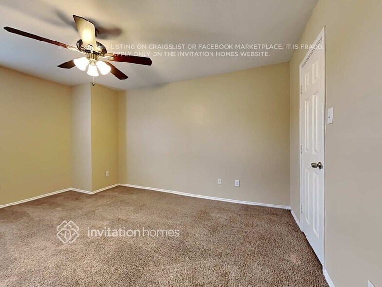Building Photo - 1004 Colbert Dr