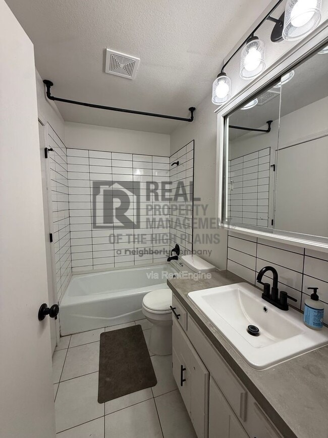 Building Photo - 6212 Rutgers St