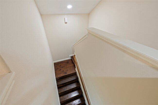 Building Photo - 13601 Trail Meadow Ln