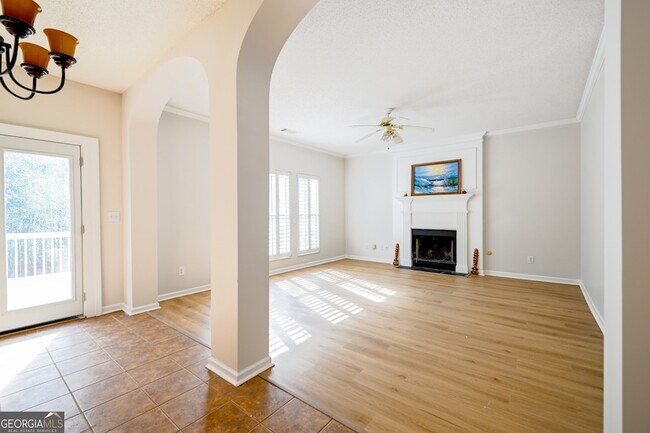 Building Photo - 1570 Swan Valley Ct