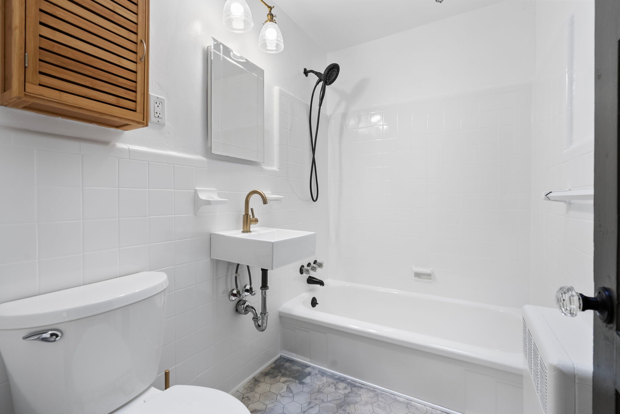 Building Photo - 720 Shaw Ave