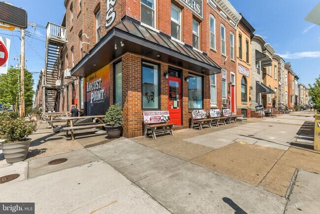 Building Photo - 1200 Steuart St