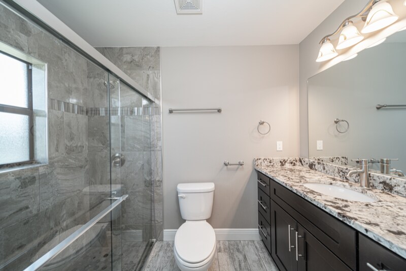 Building Photo - 4021 SW 8th Pl