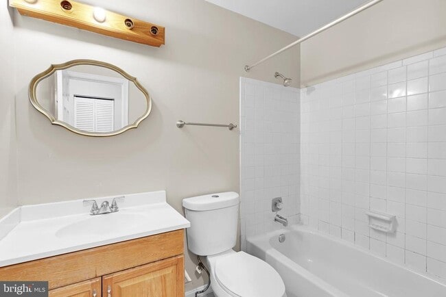 Building Photo - 5547 Cabat Lake Ct