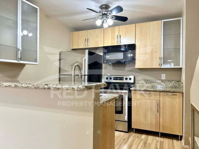 Building Photo - 2301 E University Dr