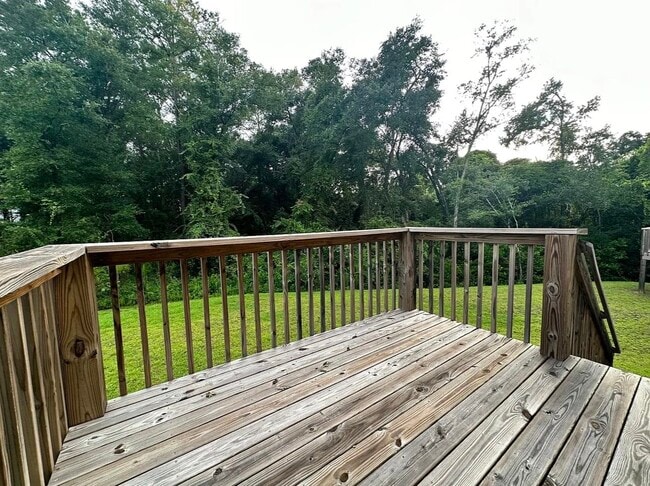 Building Photo - 929 Beaver Creek Way