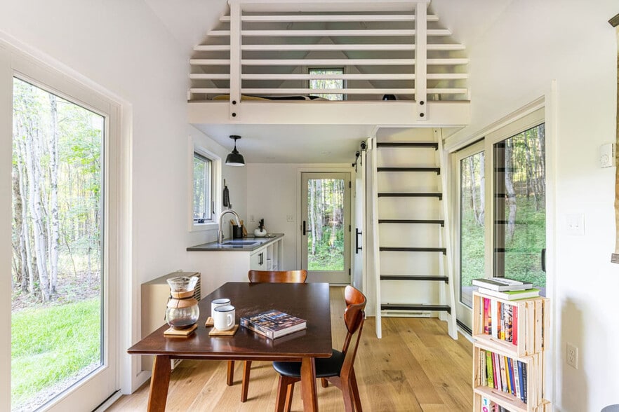 Building Photo - 535 Scutt Mountain Rd