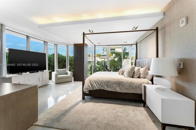 Building Photo - 1 Collins Ave