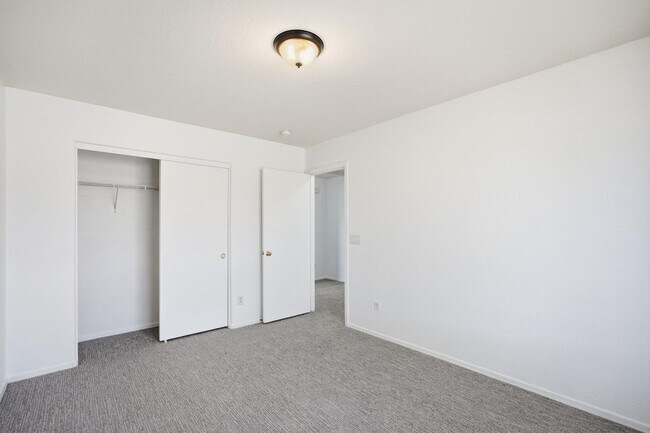 Building Photo - 23851 W Lasso Ln