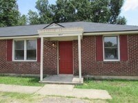 Building Photo - 625 Miller Rd