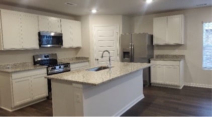 Building Photo - 398 Jackson Pt Cir