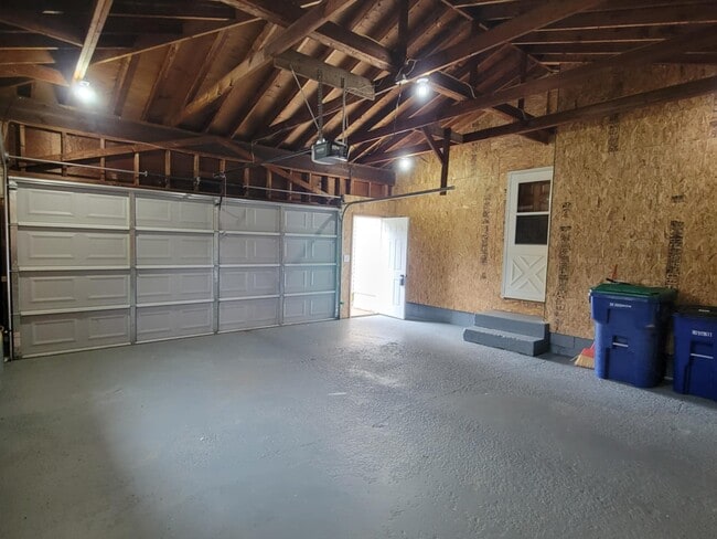Building Photo - 227526 Partridge Ave