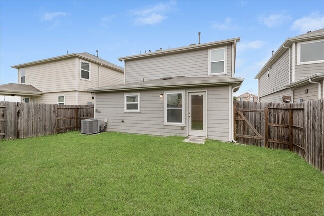 Building Photo - 647 Ash Mill Dr
