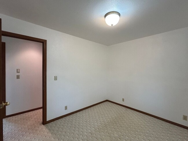 Building Photo - 12334 Craig Ave