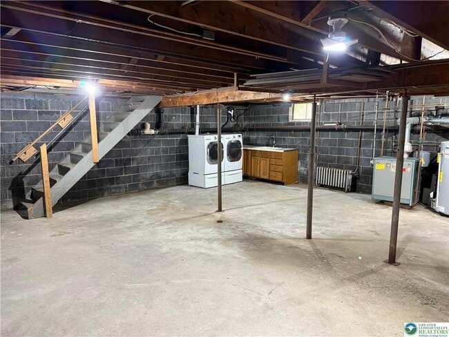 Building Photo - 2803 S Webster Ave